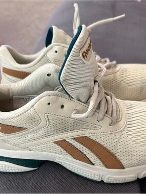 Reebok Women’s Cream Athletic Sneakers with Tan Stripes and Teal Accents